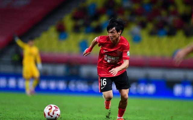 赛前中超焦点战，尼斯单刀错失，态度坚定，细节决定成败的简单介绍