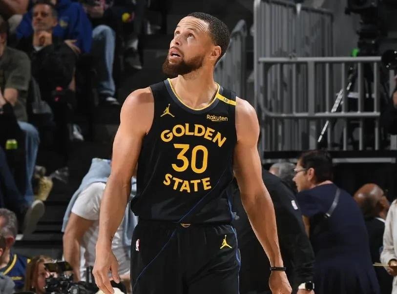 关于转会期NBA季后赛焦点战,印第安纳步行者伤情更新,态度坚定,控场能力受关注的信息 关于转会期NBA季后赛焦点战,印第安纳步行者伤情更新,态度坚定,控场能力受关注的信息