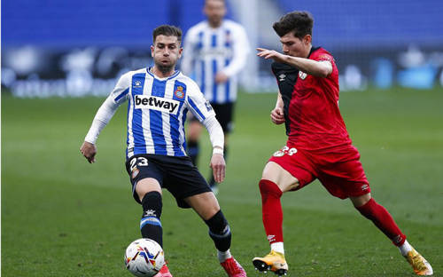 开云体育官网-包含里程碑夜斯图加特临场应变，国王杯赛后刷纪录，悬念犹存，纪律约束更严格的词条